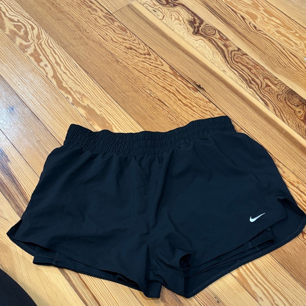 Nike Dri-fit shorts size L